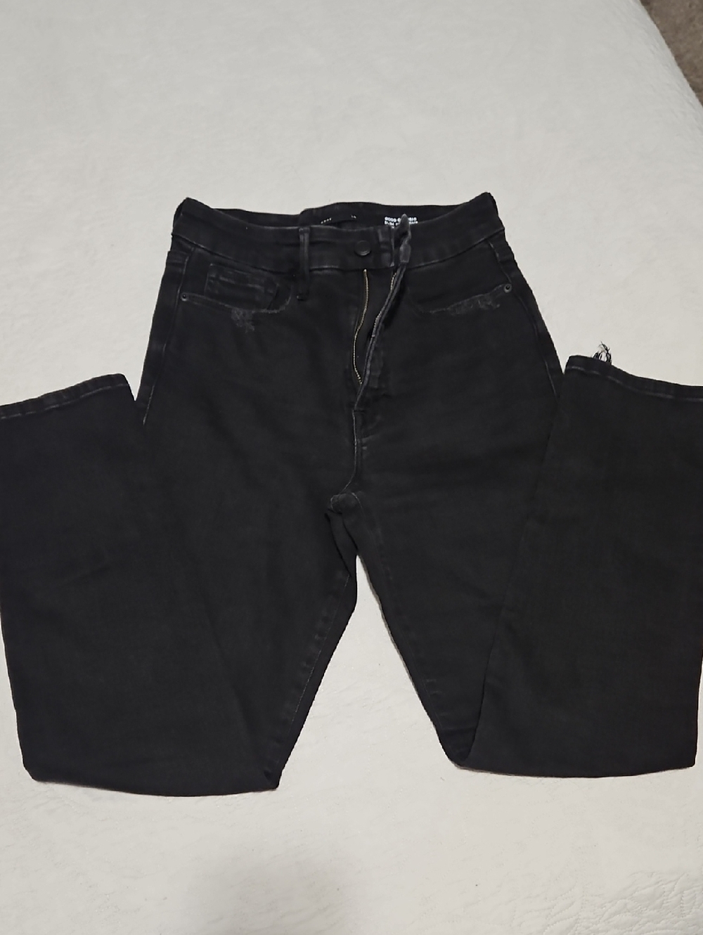 Good American Black Good Classic Slim-Straight Jeans